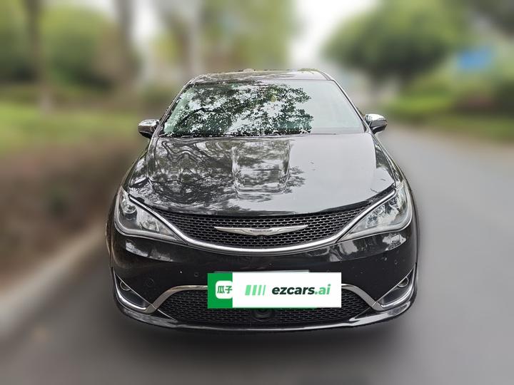 Chrysler Imported 2017 3.6L Exclusive photo 2