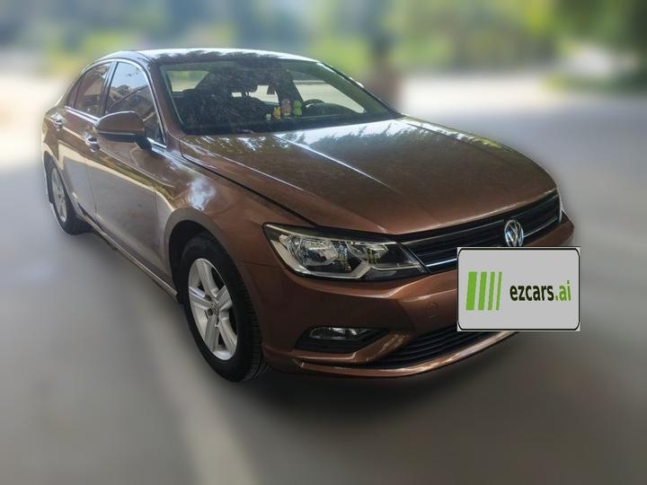 Lamando 2017 230TSI DSG photo 3