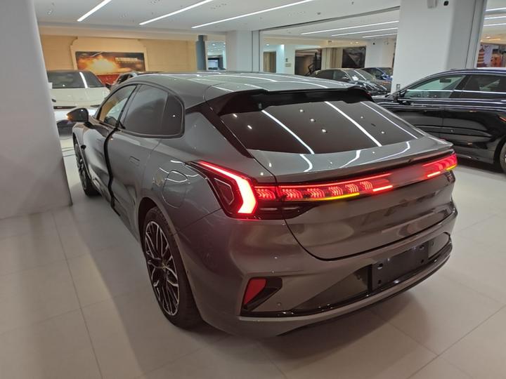 001 2025 YOU 100kWh AWD photo 4