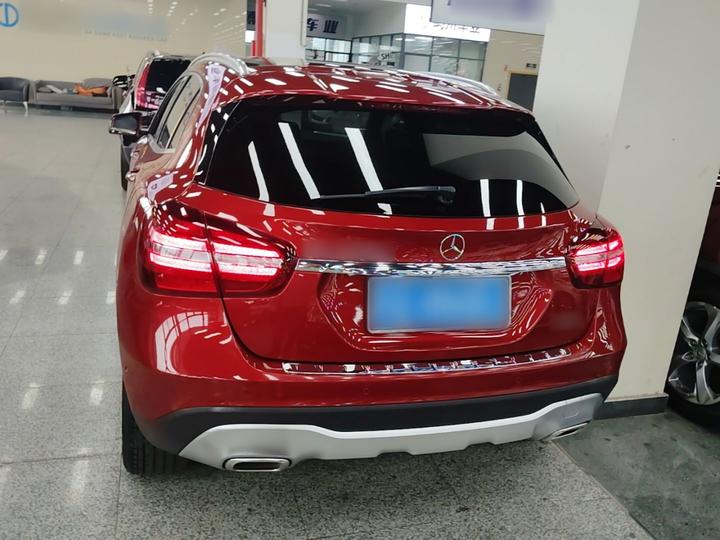 GLA 2018 GLA 200 Dynamic photo 3
