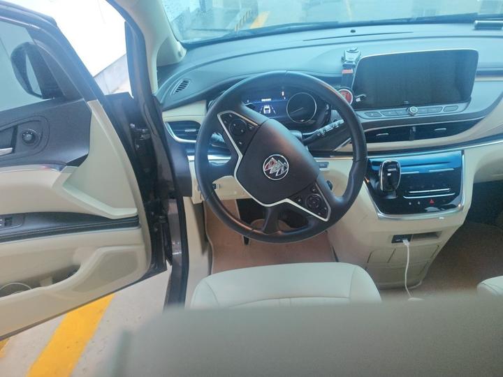 GL8 2023 Facelift Luxury photo 8