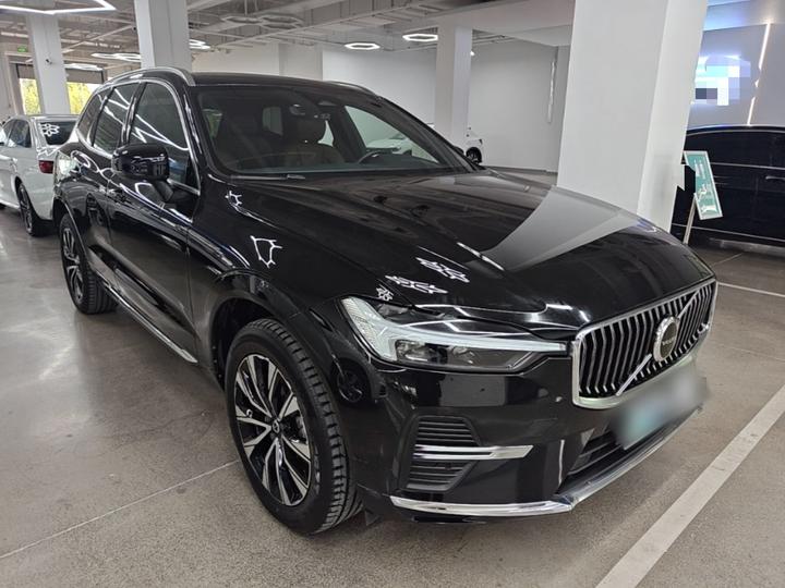 XC60 2024 B5 AWD Luxury photo 3