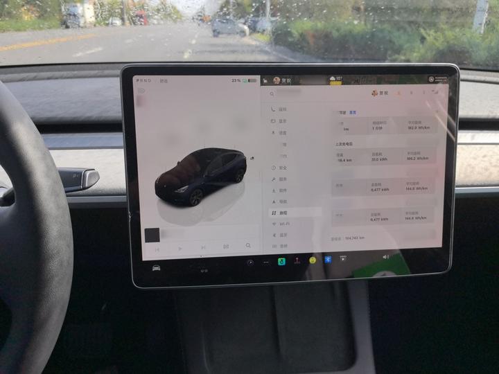 Model Y 2024 RWD photo 8