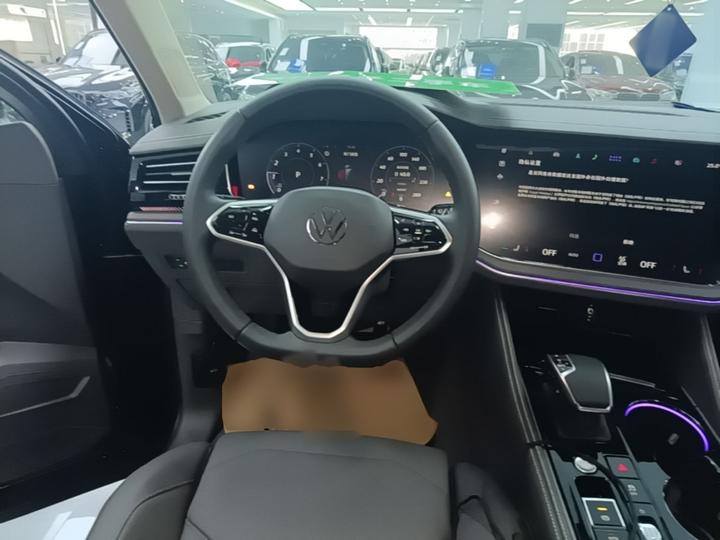 Touareg 2025 2.0TSI photo 6