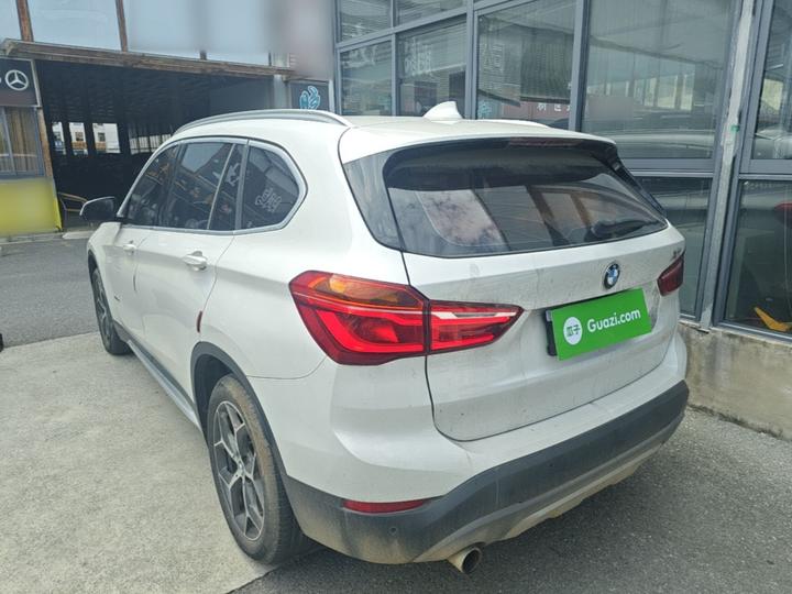 X1 2018 sDrive18Li Exclusive photo 4