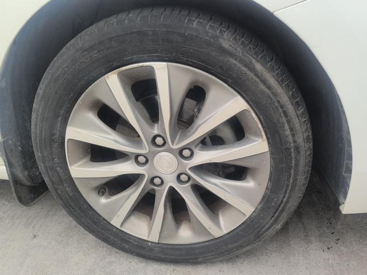 GL6 2019 18T 6-Seater Luxury China V photo 8