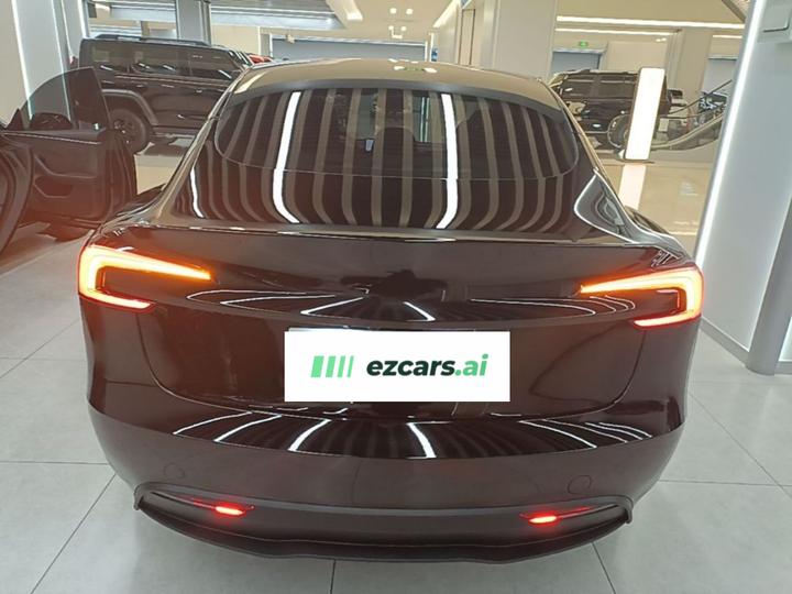 Model 3 2023 RWD photo 3