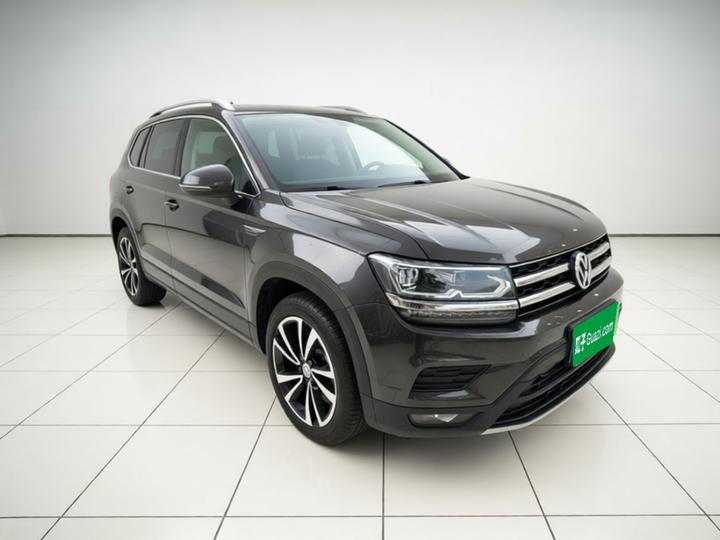 Tharu 2020 280TSI RWD Luxury China VI photo 3