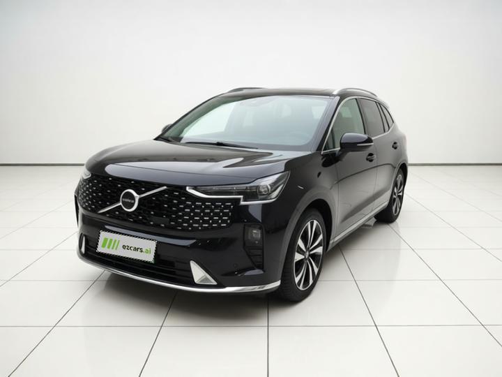 EM90 2025 Ultra 6-Seater