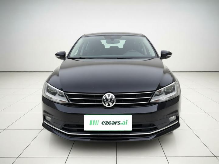 Sagitar 2015 230TSI MT Comfort photo 2