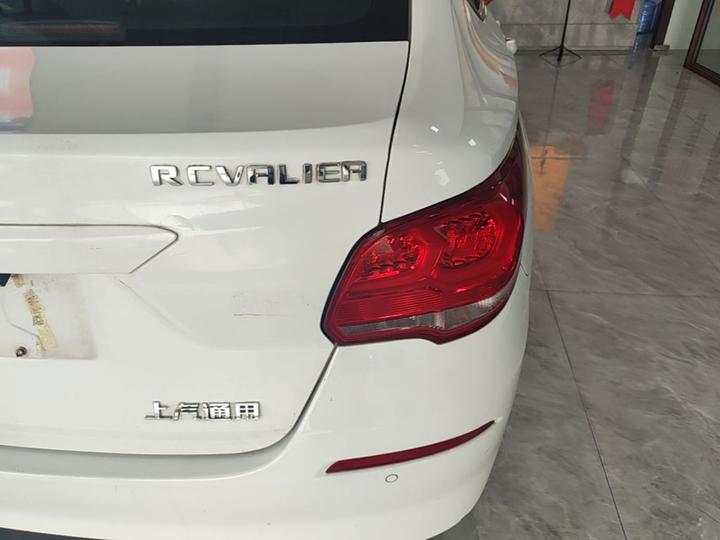 Cavalier 2019 320 AT photo 7