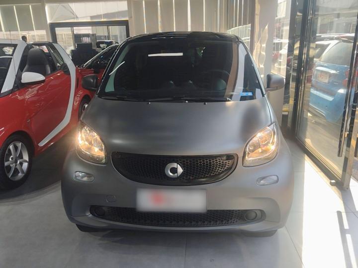 fortwo 2019 0.9T 66 Coupe China VI photo 2