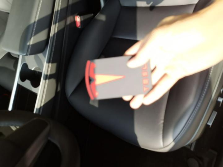 Model Y 2024 RWD photo 8