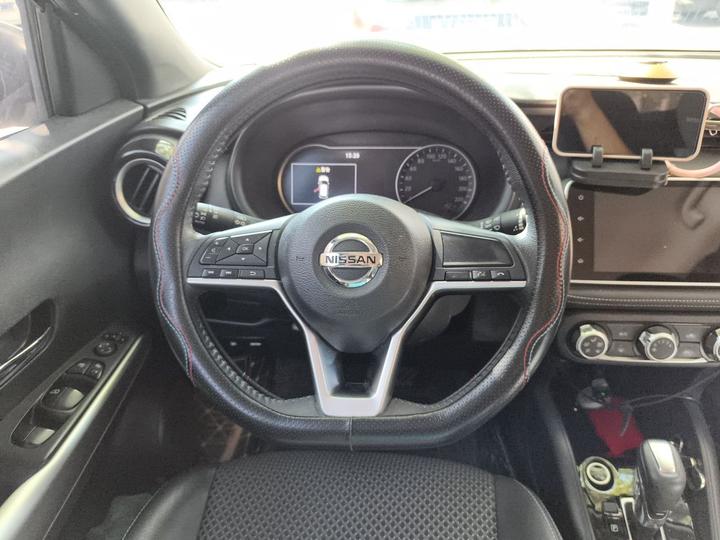 2019 1.5L CVT Connected Luxury photo 3
