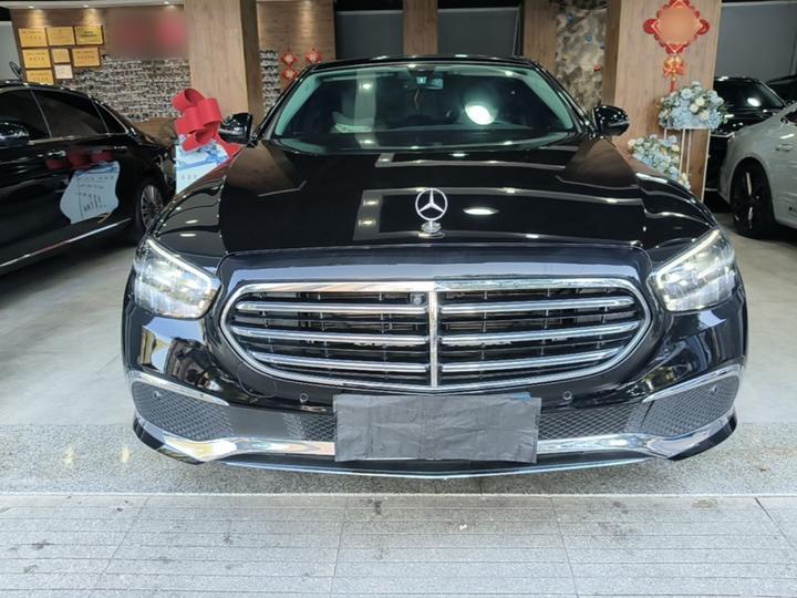 E-Class 2023 E 300 L Luxury photo 2