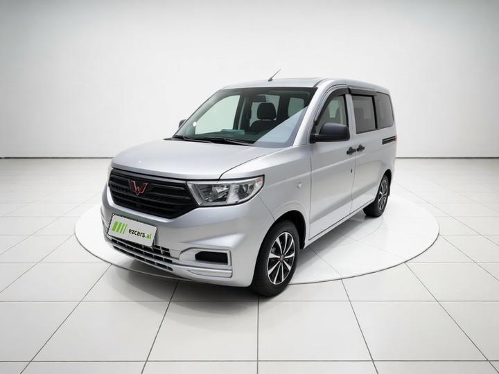 Wuling Hongguang V 2022 1.5L LAR