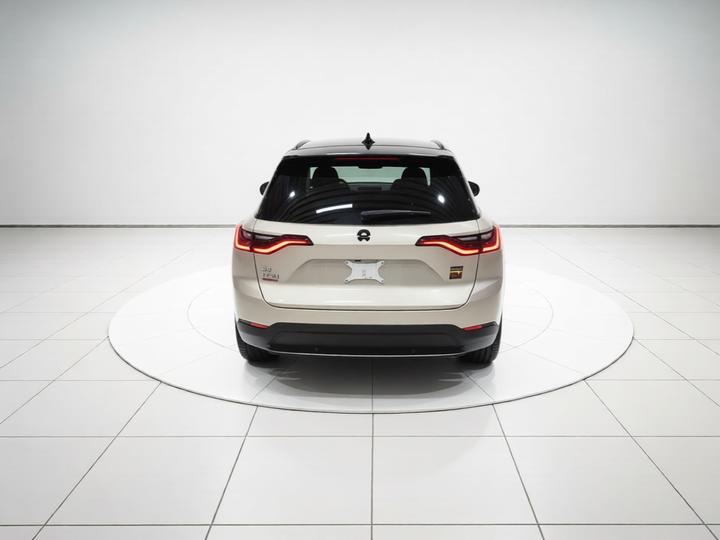 ES8 2018 355KM 6-Seater photo 3
