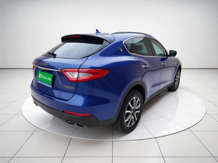 Levante 2016 3.0T Standard photo 6