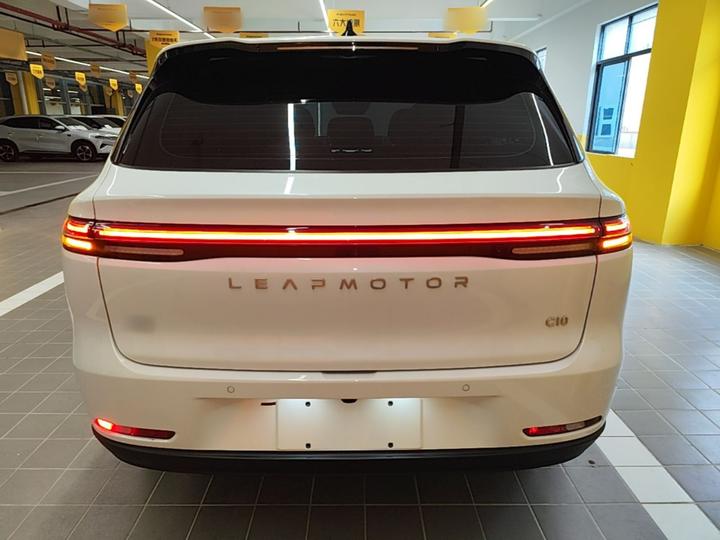 Leapmotor C10 2026 210 Enjoy photo 5