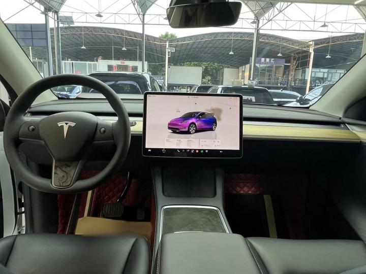 Model Y 2022 RWD photo 4