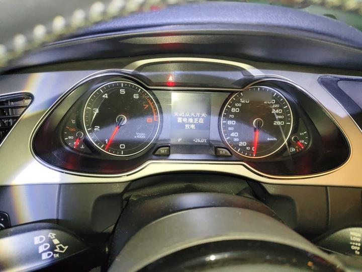 A4L 2013 35 TFSI AT Comfort photo 4