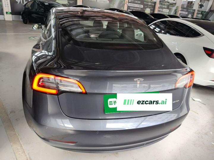 Model 3 Imported 2019 Long Range AWD photo 3
