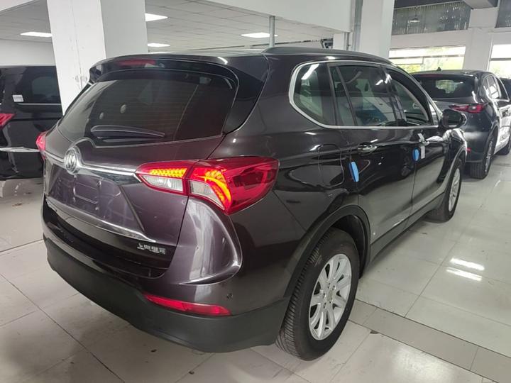 Envision 2018 20T RWD Leading photo 6