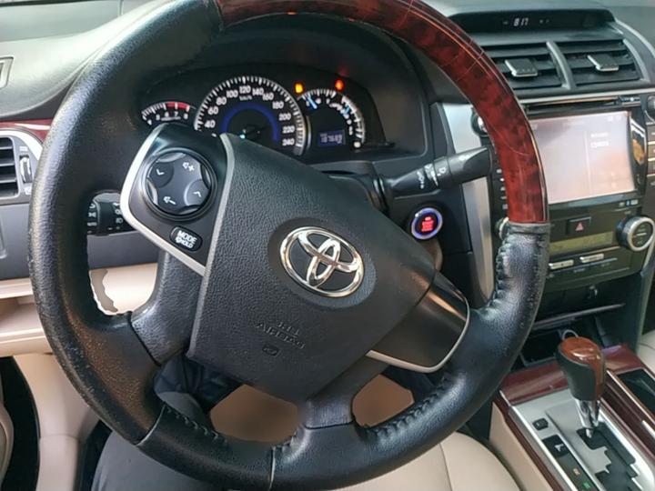 Camry 2013 2.5G Comfort photo 2