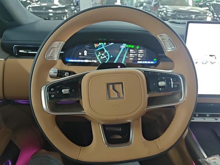 9X 2025 Hyper 70kWh 6-Seater photo 6