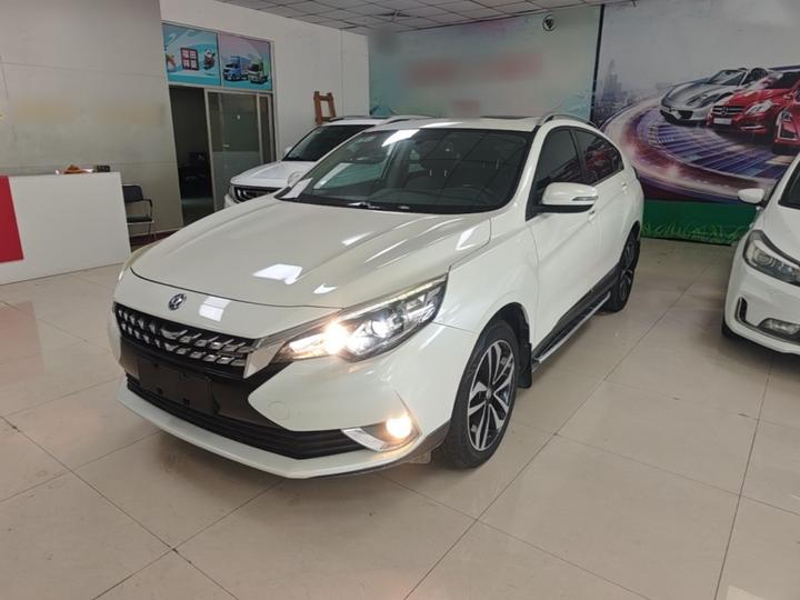 T90 2018 2.0L CVT Connected China VI