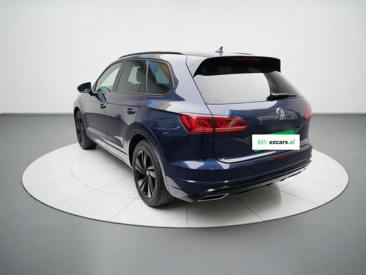 Touareg 2023 3.0TSI Sport Package photo 4