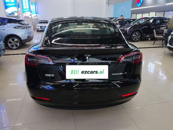 Model 3 2022 RWD photo 3