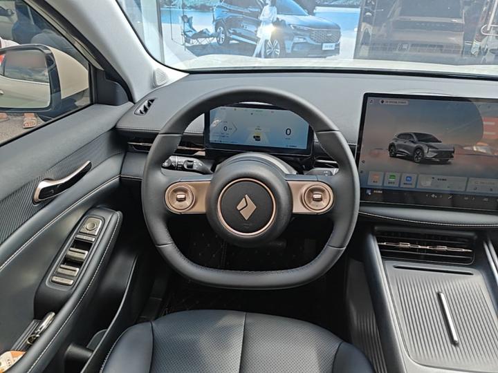 2024 600km EV photo 2