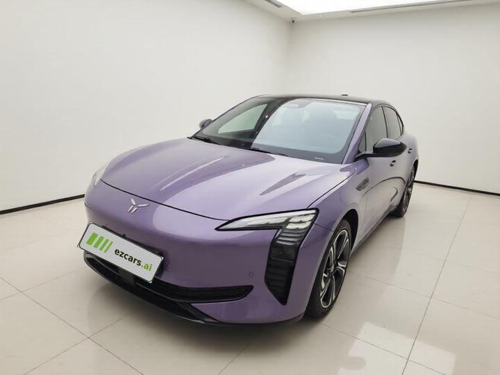 EH7 2024 760 Pro+ AWD Honor
