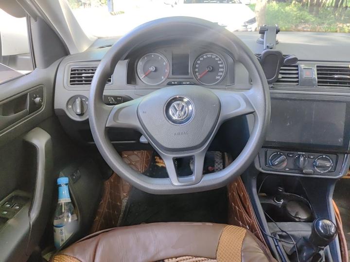 Santana 2016 1.6L MT photo 7