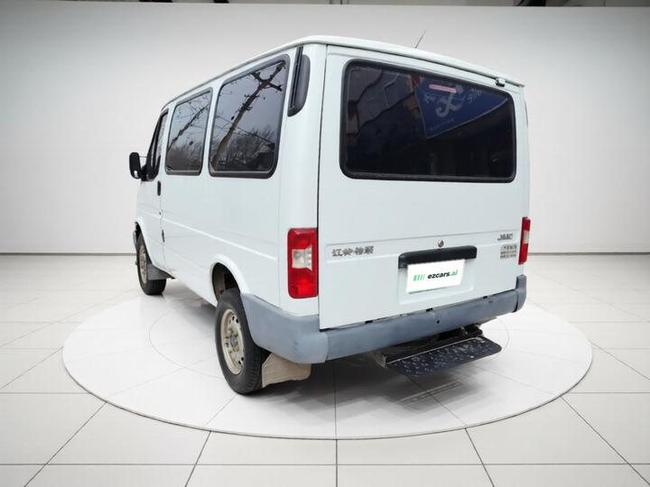 Transit 2019 2.8T Short Wheelbase 6-Seater China VI JX493 photo 4