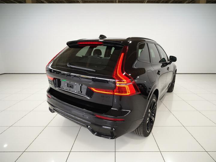 XC60 2025 B5 AWD photo 4