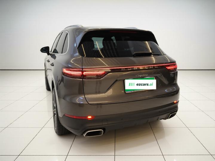 2019 Cayenne 3.0T photo 4