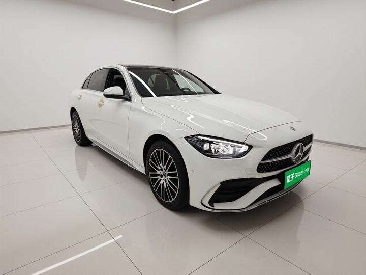 C-Class 2023 Facelift C 260 L Sport photo 3