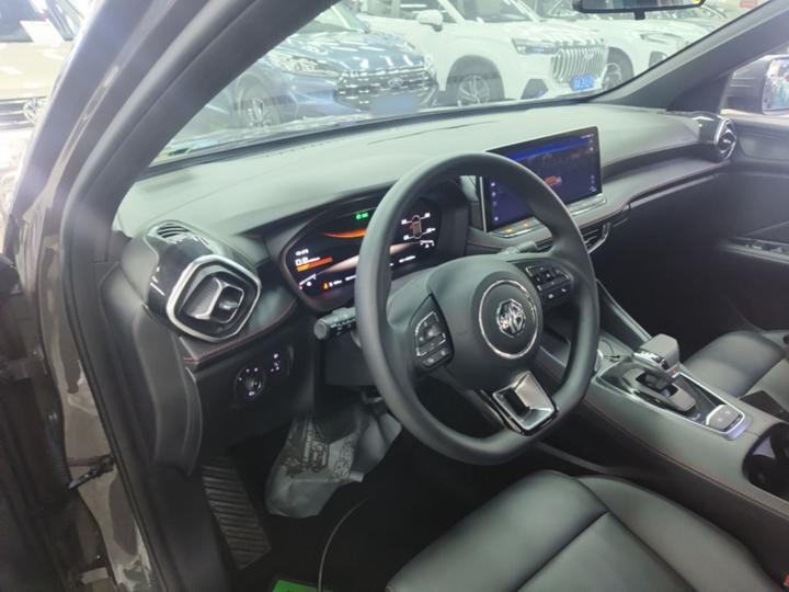 MG5 2025 300TGI Flagship photo 5