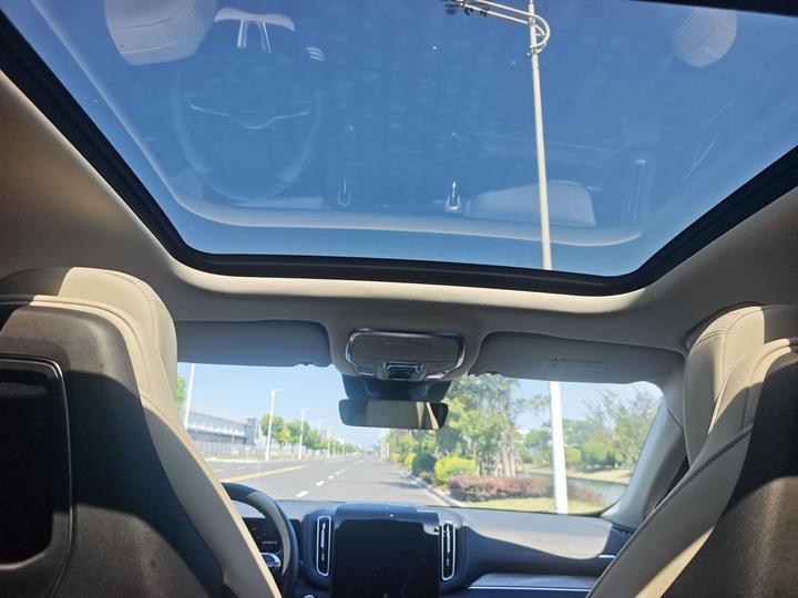 HS3 2023 2.0T AWD photo 8