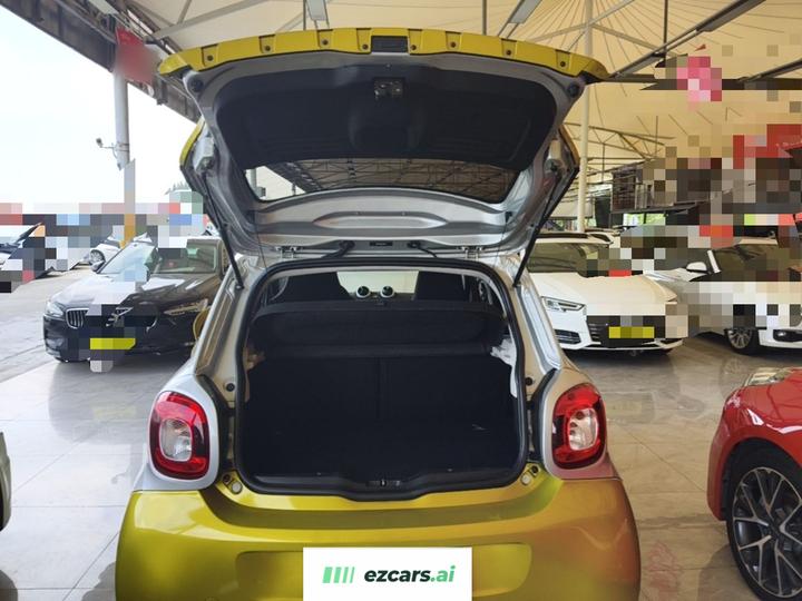 forfour 2016 1.0L 52 photo 8