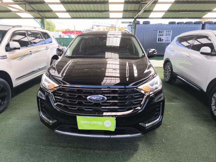 Edge 2021 PLUS EcoBoost 245 RWD 7-Seater photo 2