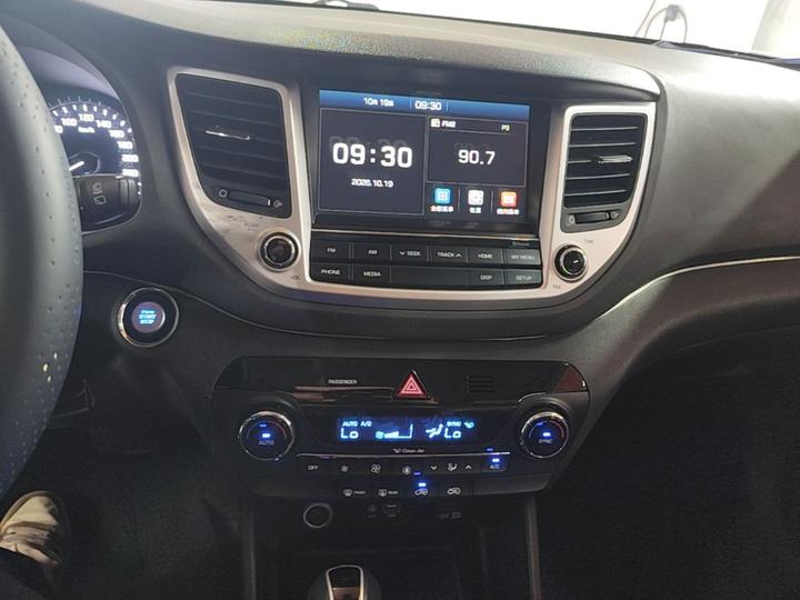 Tucson 2015 1.6T DCT RWD Smart photo 8
