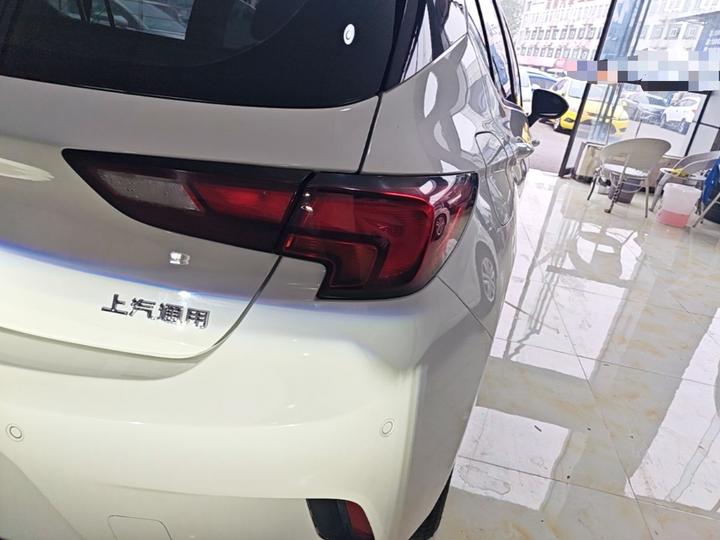 Verano 2016 Hatchback GS 20T DCT Sport photo 7
