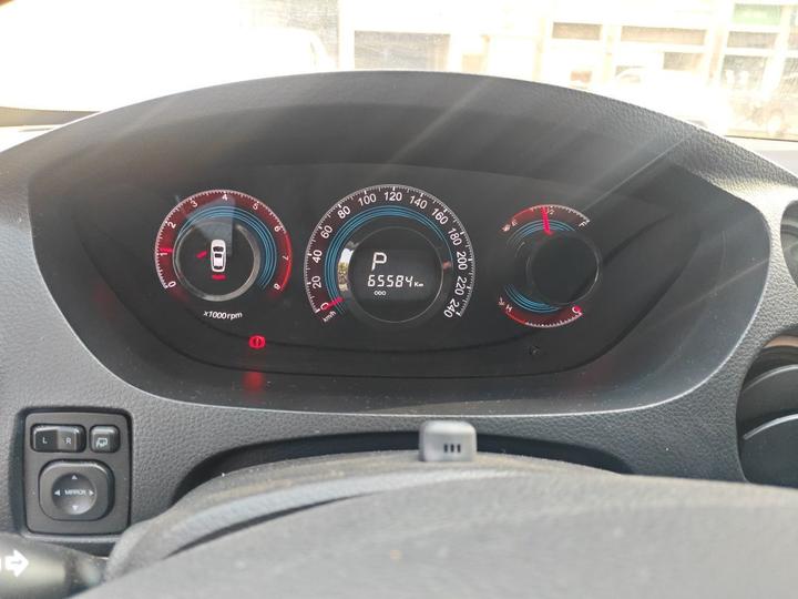 Luxgen 7 SUV 2015 2.2T RWD photo 8