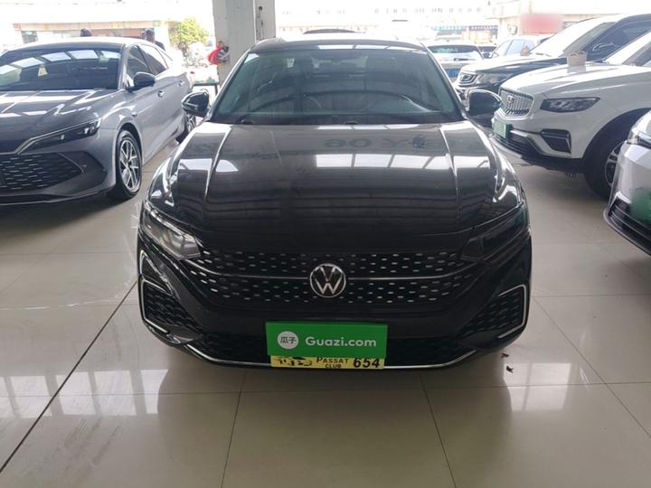 Passat 2023 330TSI Elite photo 2
