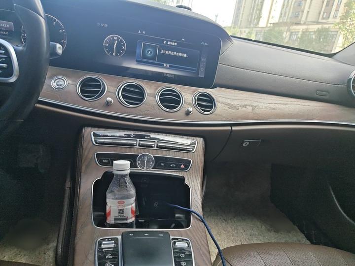 E-Class 2019 E 300 L Luxury photo 5