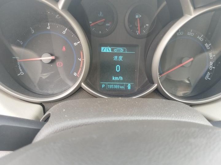 2015 1.5L Classic SE AT photo 6