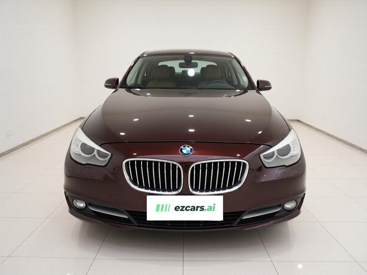 5 SeriesGT 2015 528i Leading photo 2